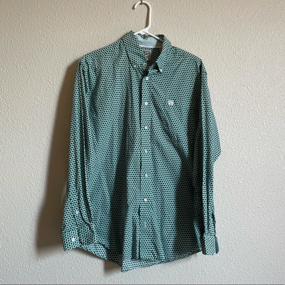 Cinch button down